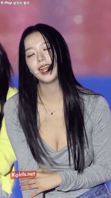 17464914366076.gif